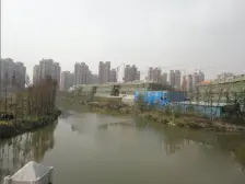 沿河联排,品质别墅,南入户北花园,精装带地暖,