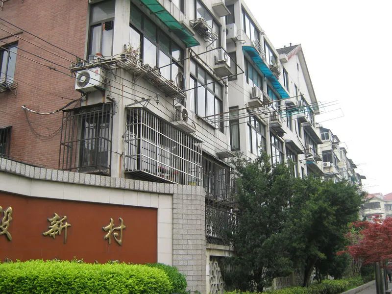 小区相关图