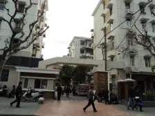 卫生间全明,大开间,小区入口附近,品质小区