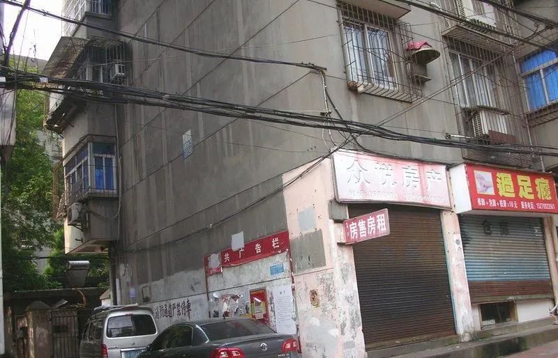 小区相关图
