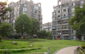 庆丰公寓2室1厅南