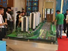 花卉园 保利椰风半岛三房143万