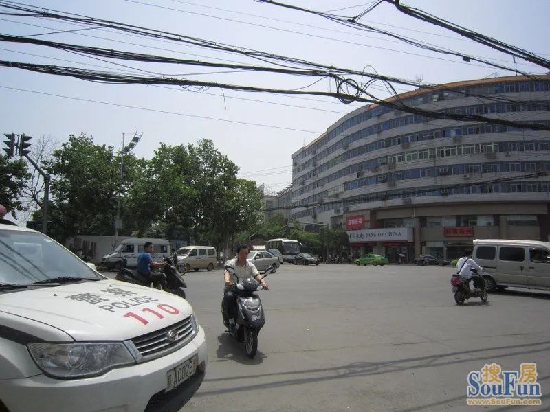 小区相关图