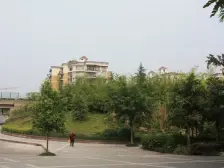 老城区 岩湾一房