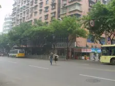 三峡广场 ,顶跃,精装修, 带露台,4房3卫