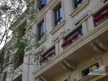 新上好房 历史低价 一梯一户 中间位置 保养好 带车位