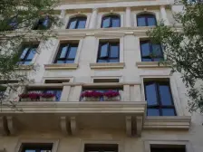 新上好房 历史低价 一梯一户 中间位置 保养好 带车位