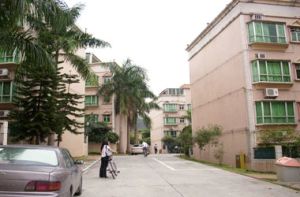 满五唯一,楼上有80平露台,可以做空中花园。