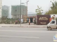 万达商圈,公园洋房, 小区绿化高出门就是公园