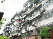 地铁口、电梯房、户型好,业主诚意出售