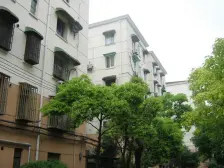 业主诚意出售,采光好,满五年,看房有密码!