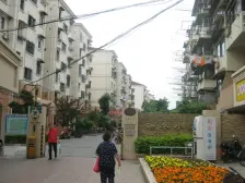 双南户型,采光无遮挡,小区中间位置