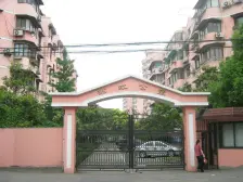 电梯三房,98年小区,边套全明户型,近二号线淞虹路