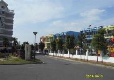 春晖花园好房诚心出售,带车库,价格可议