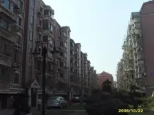 黎明花园店面车库,42平米,有水、电、卫生间