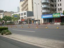 静安区闸北公园乐业公寓2室1厅