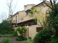 小区C位别墅 花园露台 四台车位 陪你日出听海享慢生活