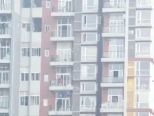 独栋现代风格带3个车位精装修