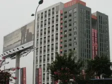 鹅岭轻轨站旁,江景小户型,采光良好,户型方正带阳台