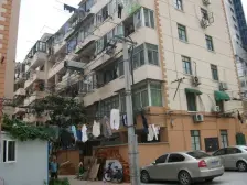 精品3层 地铁口 南北通大一房 精装修 苏州河畔