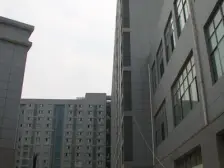 复式两房两卫 通燃气 两房都有窗子 诚心出售!