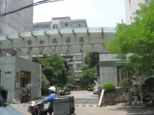 电梯房,南北通透,交通便利,居家装修