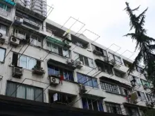 大连路钥匙房精装修 南北通全明 一梯两户 满五年 没稅