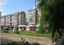 中南苑,户型方正,采光好,位置好,出行方便