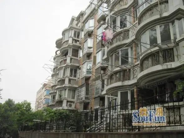 雨麓苑实景图