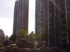 电梯房,客厅朝南,近地铁,交通便利,采光充足,价格好谈