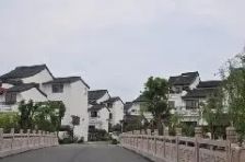 湖畔悦园4室2厅南
