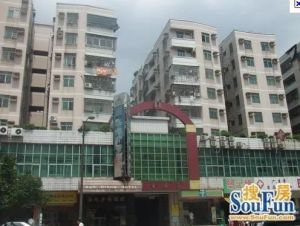 近地铁口和商场物业,地段好,楼层好,价格便宜