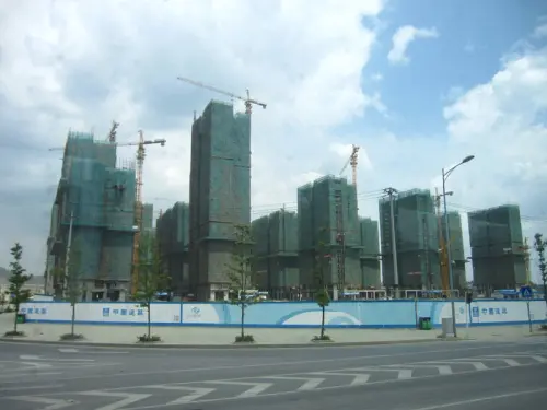 中天会展城实景图B区工程进度图（2011-8-3）