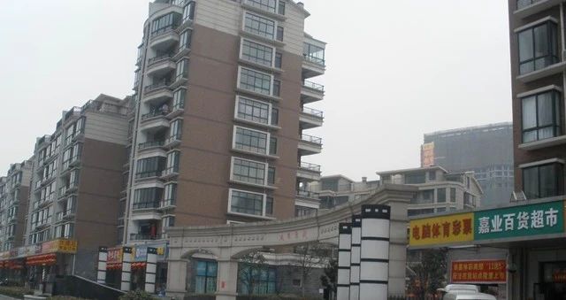 小区相关图