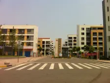 泥城镇南北通2室2厅带阁楼 清水毛坯装修自由发挥