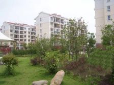 一梯两户,南北通透,近地铁,交通便利,居家装修