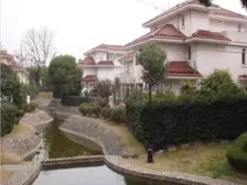 嘉华山庄纯独栋 前排沿河 200平大花园 诚心出售