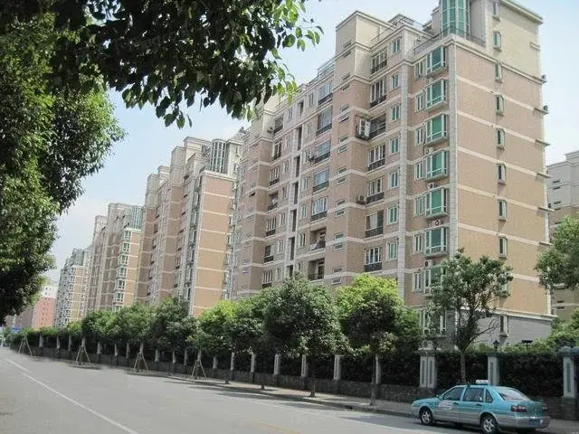东苑半岛花园公寓视频
