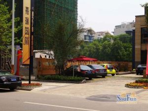 嘉瑞国际 4室1厅 东南 南