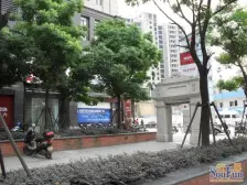 地铁口朝南精装复式 税费低 诚意出售 看房方便