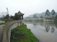 金秋乐园一期 1室1厅 东南