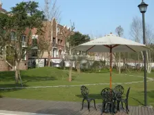 维多利亚C区 客厅挑空 联排中户 南北向