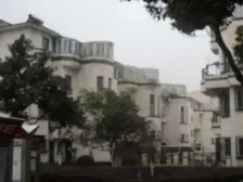 房子精装修,两房朝南,位置采光视野装修好