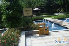 鼎峰三期138平中间楼层出售380万