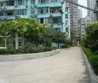 汇-师,一楼带小院,看房随时,诚意出售