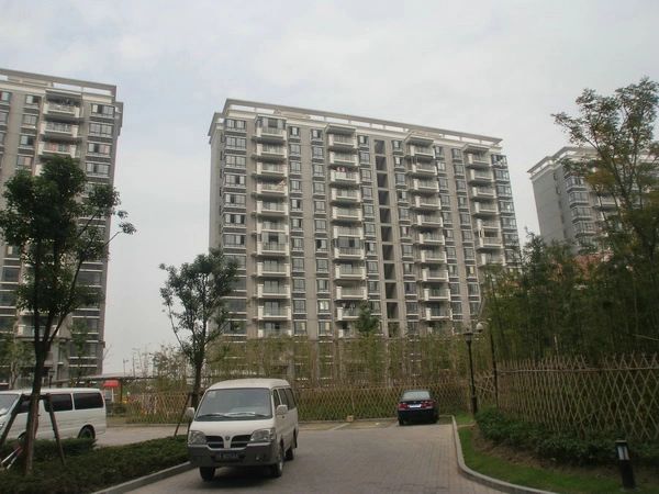 小区相关图