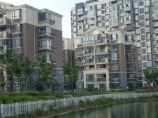 雅颂湾 花园景观 一梯两户 飞机户型大三房 有衣帽间