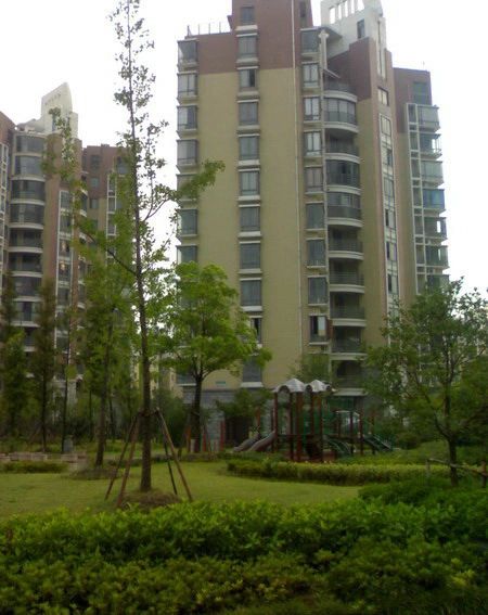 小区相关图