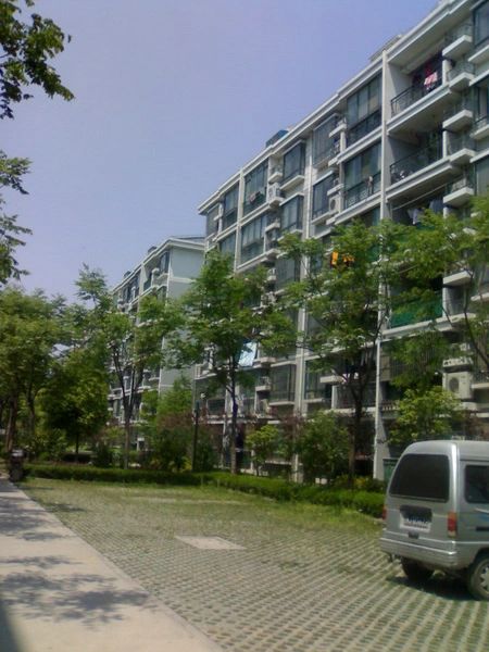 小区相关图