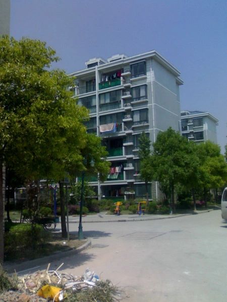 小区相关图
